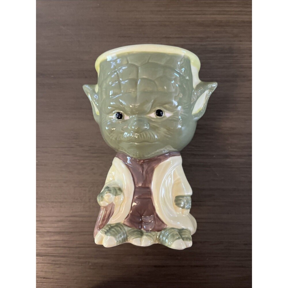 Star Wars Yoda Disney Ceramic Goblet Mug 6"
